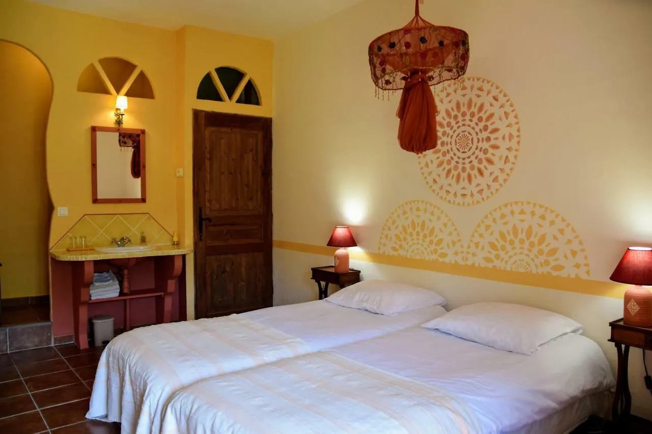 Au Reve Chatoyant Bed & Breakfast Souspierre 0*,
